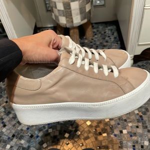BARNEYS NY LEATHER PLATFORM SNEAKERS